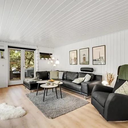 Feriehus Ufred - 1-3km To The Inlet By Interhome