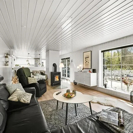 Feriehus Ufred - 1-3km To The Inlet By Interhome