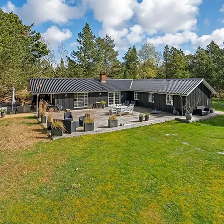Ufred - 1-3km To The Inlet By Interhome *
